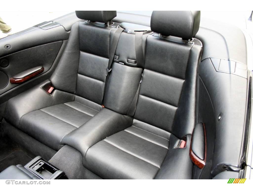 2002 3 Series 325i Convertible - Titanium Silver Metallic / Black photo #35