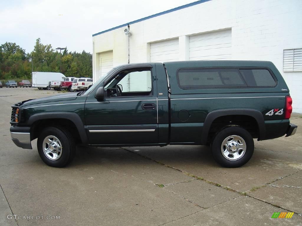 2003 Silverado 1500 Regular Cab 4x4 - Dark Green Metallic / Medium Gray photo #2