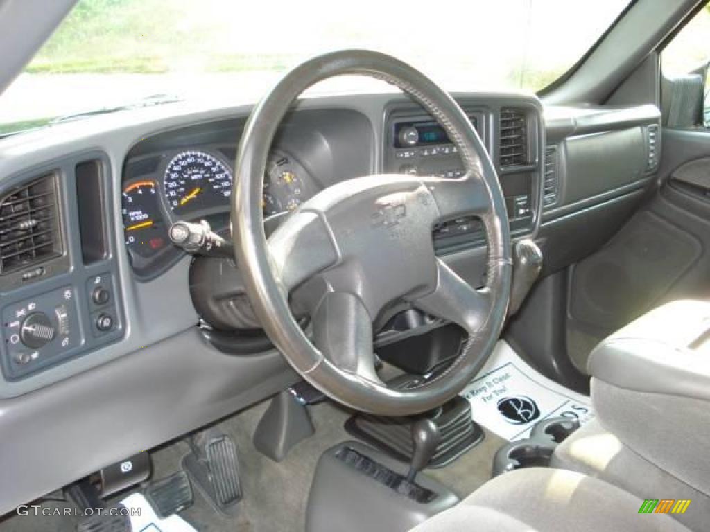 2003 Silverado 2500HD LS Regular Cab 4x4 - Black / Dark Charcoal photo #5