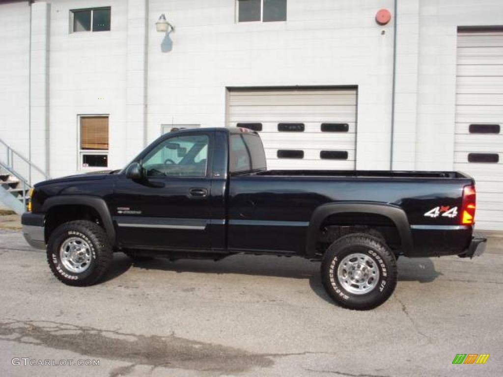 2003 Silverado 2500HD LS Regular Cab 4x4 - Black / Dark Charcoal photo #7