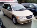 2000 Champagne Pearl Chrysler Town & Country Limited  photo #2