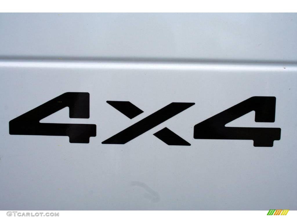2001 Ram 1500 SLT Club Cab 4x4 - Bright White / Mist Gray photo #56
