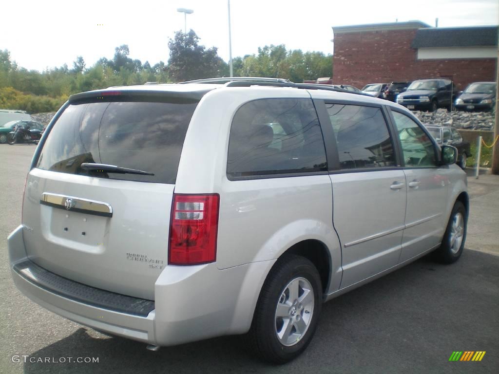 2010 Grand Caravan SXT - Bright Silver Metallic / Medium Slate Gray/Light Shale photo #9