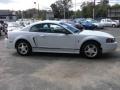 2001 Oxford White Ford Mustang V6 Coupe  photo #4