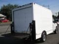 2003 Oxford White Ford E Series Cutaway E350 Commercial Moving Truck  photo #4