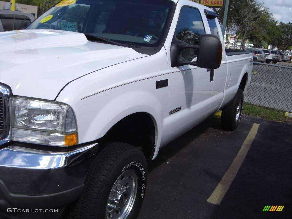 Oxford White Ford F250 Super Duty