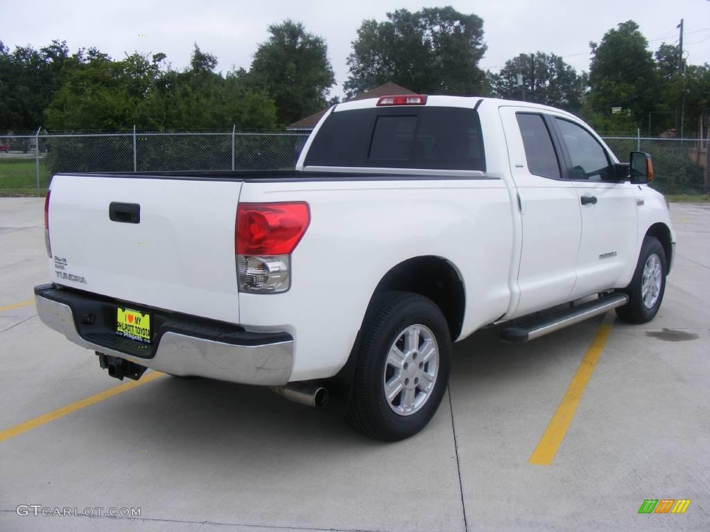 2007 Tundra SR5 Double Cab - Super White / Graphite Gray photo #3