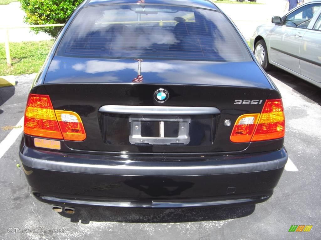 2003 3 Series 325i Sedan - Black Sapphire Metallic / Grey photo #7