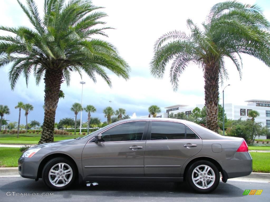 2006 Accord EX-L Sedan - Carbon Bronze Pearl / Ivory photo #1