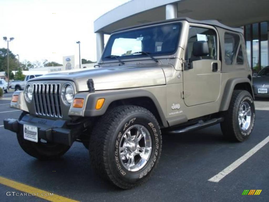 2006 Wrangler X 4x4 - Light Khaki Metallic / Khaki photo #1