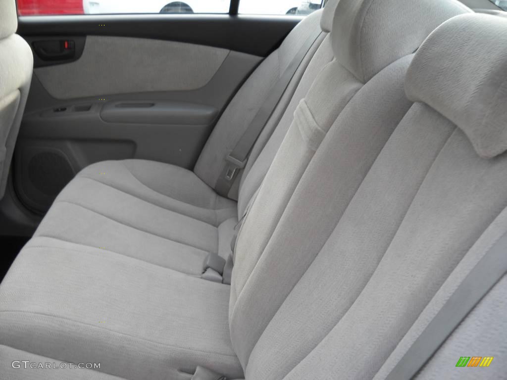 2008 Optima LX - Clear White / Gray photo #12