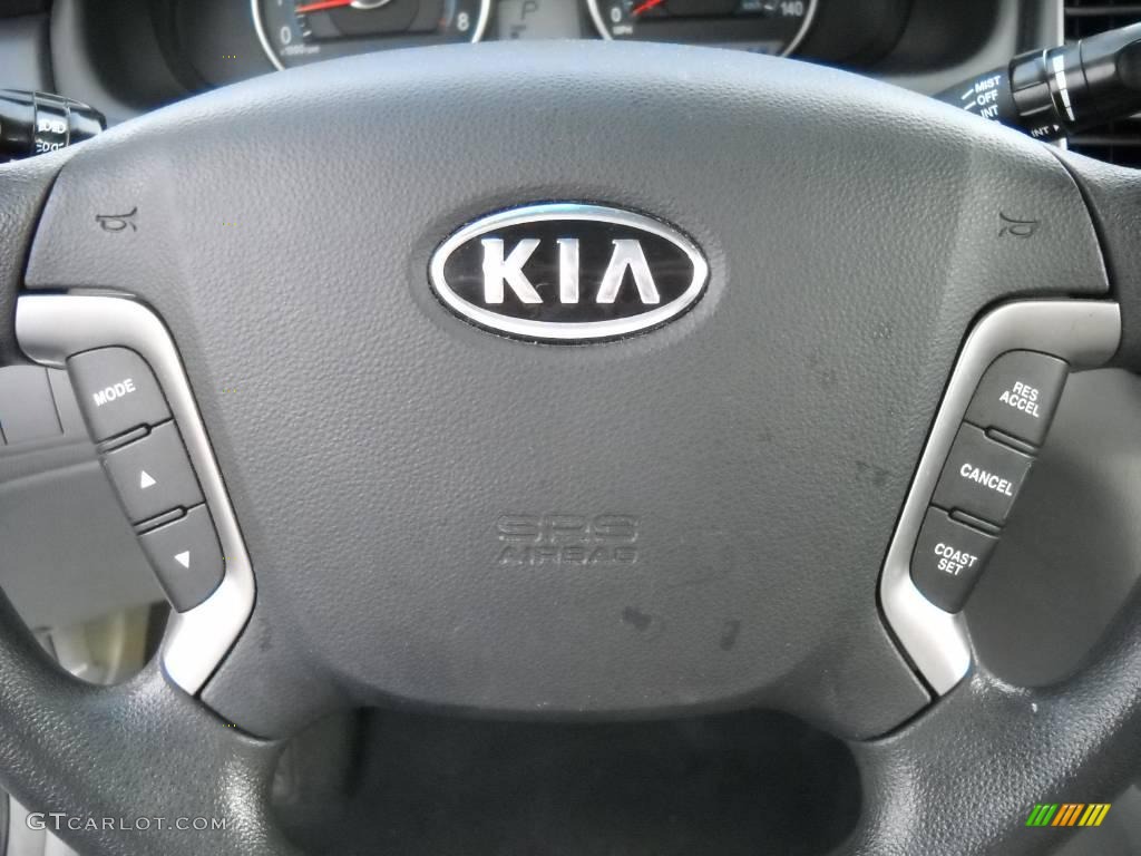 2008 Optima LX - Clear White / Gray photo #24