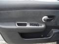 Brilliant Silver - Versa 1.8 S Hatchback Photo No. 22