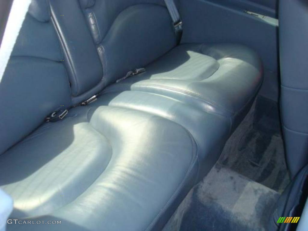 1995 Riviera Supercharged Coupe - Bright White / Adriatic Blue photo #15