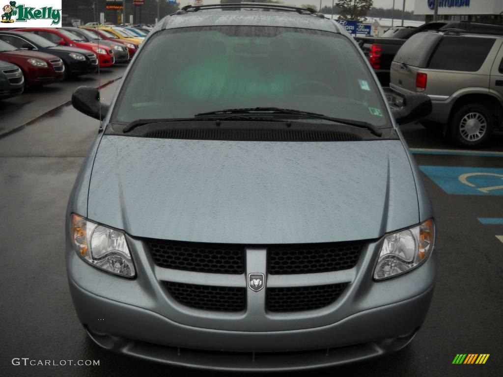 2004 Grand Caravan SXT - Butane Blue Pearl / Medium Slate Gray photo #16