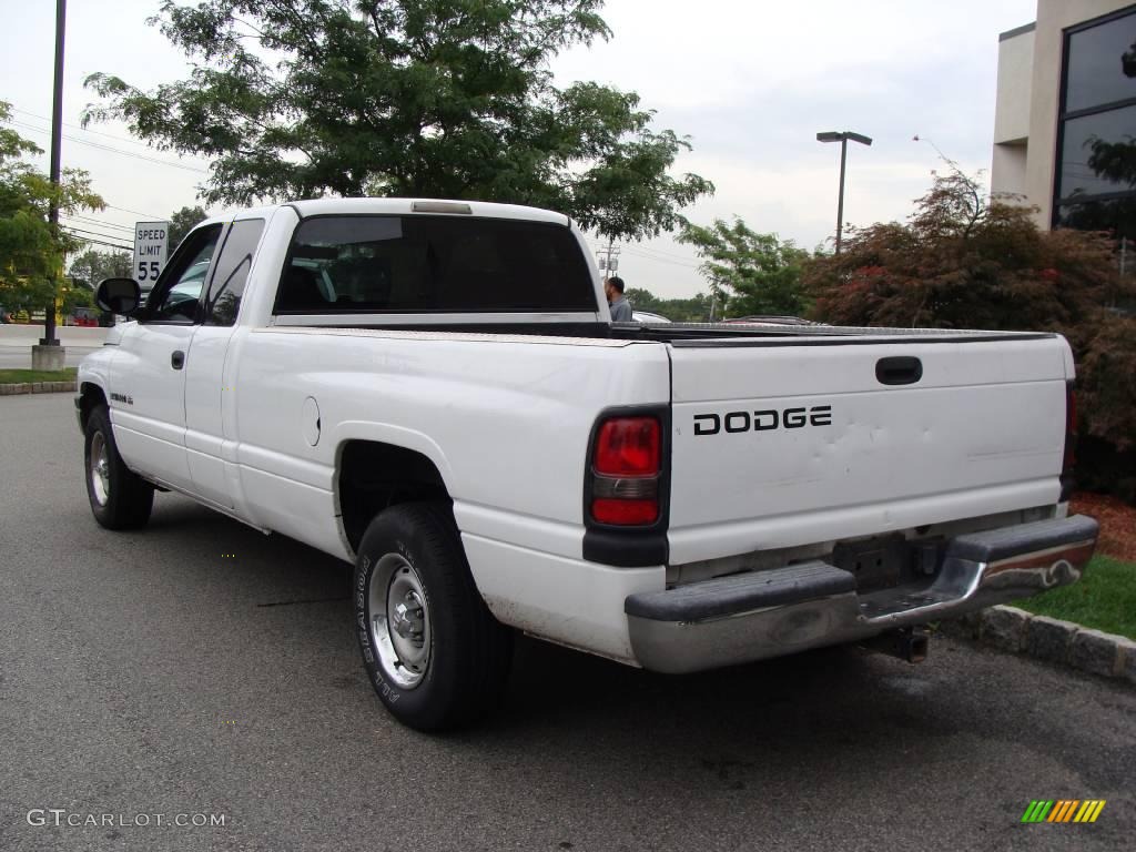 2001 Ram 1500 ST Club Cab - Bright White / Black photo #5