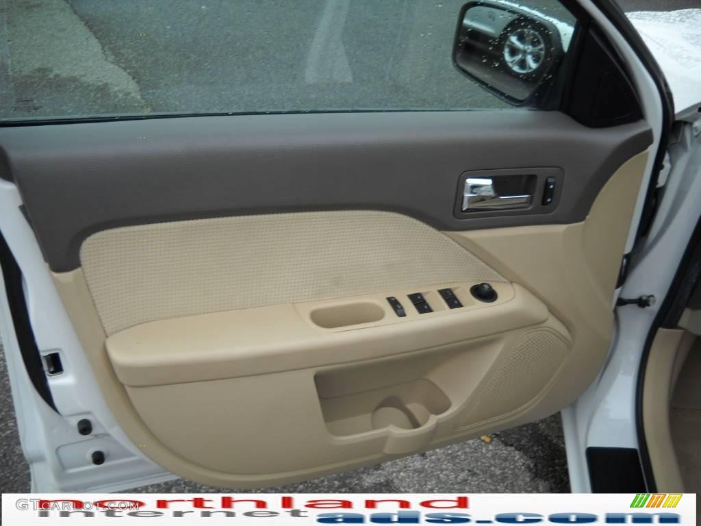 2008 Fusion SEL V6 AWD - White Suede / Camel photo #9