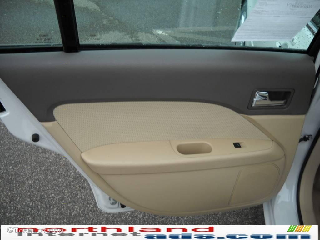 2008 Fusion SEL V6 AWD - White Suede / Camel photo #13