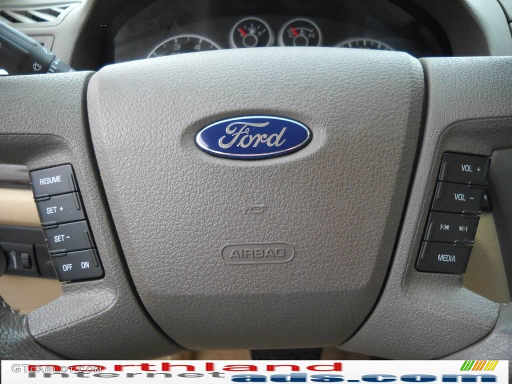 2008 Fusion SEL V6 AWD - White Suede / Camel photo #19