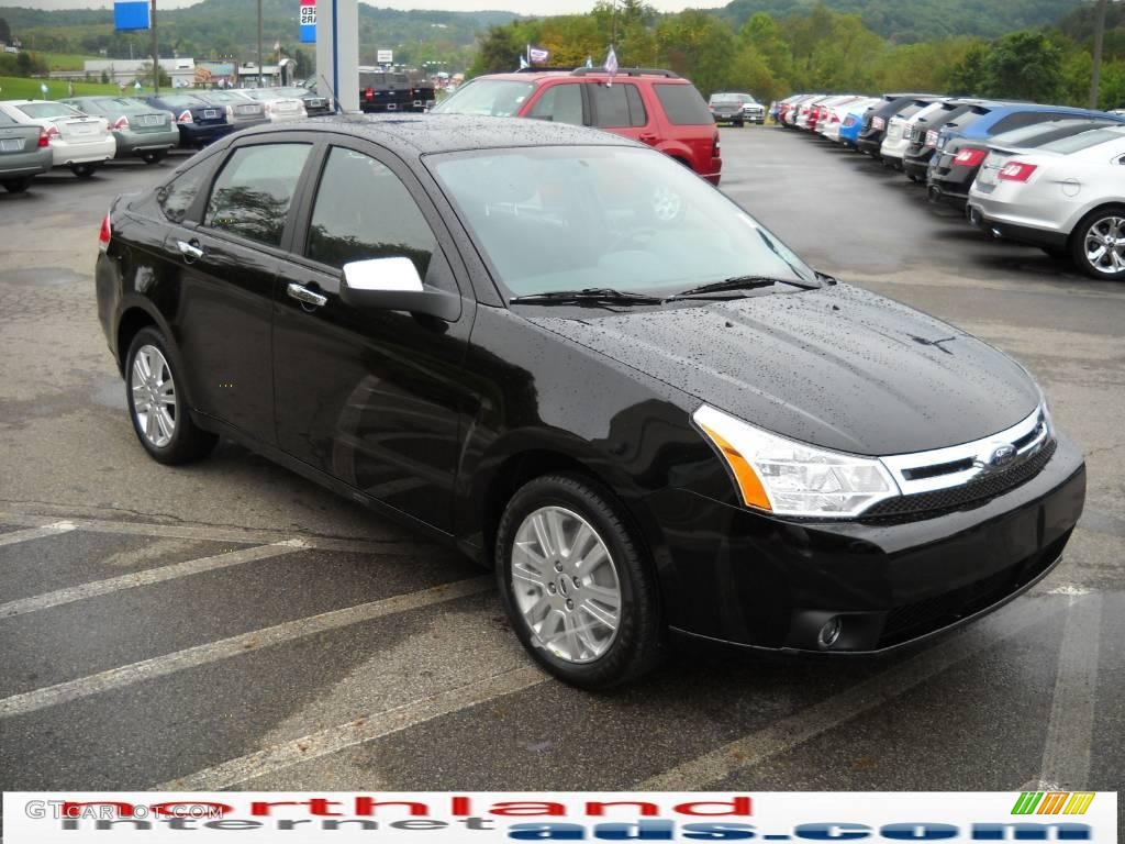 2010 Focus SEL Sedan - Ebony Black / Charcoal Black photo #4