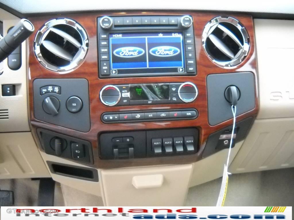 2010 F350 Super Duty King Ranch Crew Cab 4x4 - Forest Green Metallic / Chaparral Leather photo #17