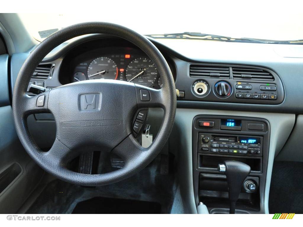 1996 Accord EX Sedan - Sherwood Green Pearl Metallic / Gray photo #7