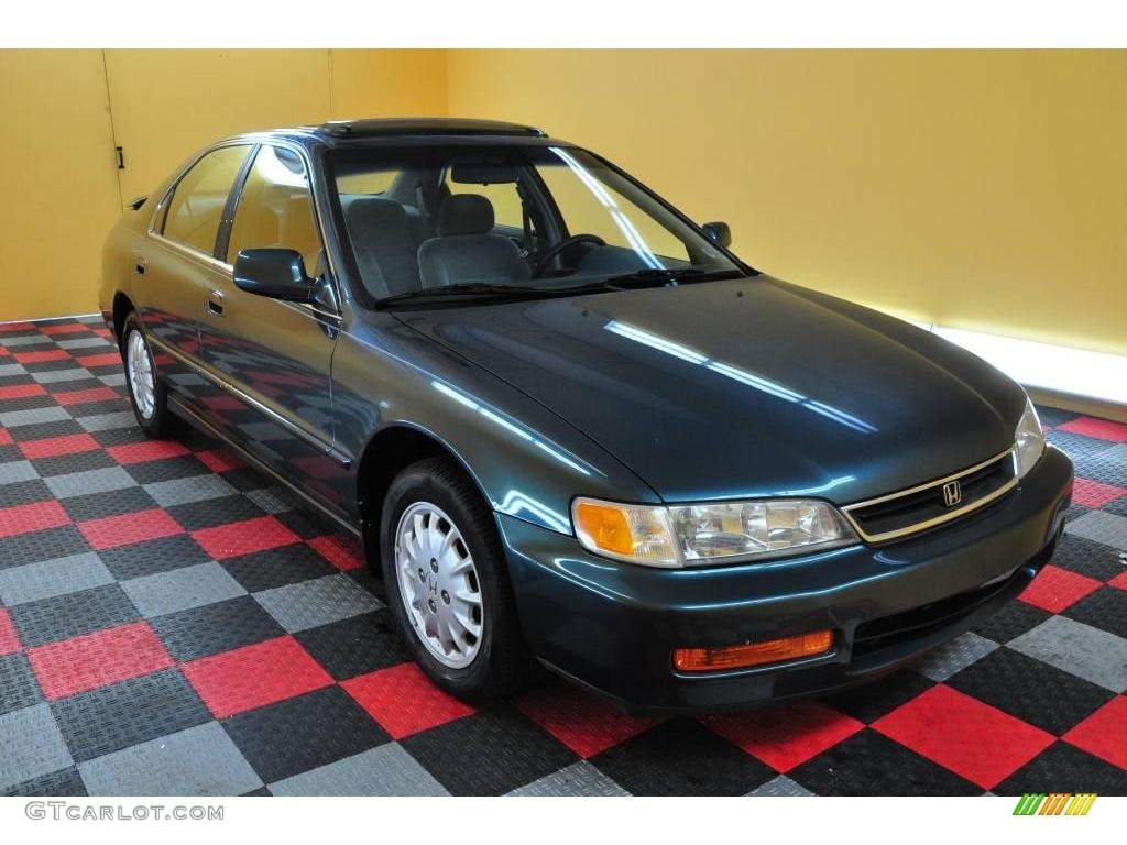 1996 Accord EX Sedan - Sherwood Green Pearl Metallic / Gray photo #20