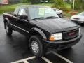 2000 Onyx Black GMC Sonoma SLS Sport Extended Cab 4x4  photo #16