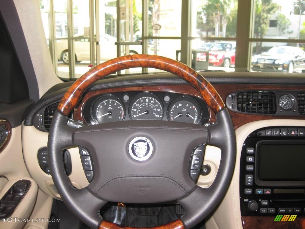 2009 XJ XJ8 L - Ultimate Black / Ivory/Charcoal photo #4