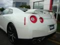 2010 Pearl White Nissan GT-R Premium  photo #18