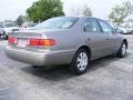 2000 Antique Sage Pearl Toyota Camry LE  photo #3