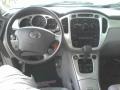 Millenium Silver Metallic - Highlander V6 4WD Photo No. 5