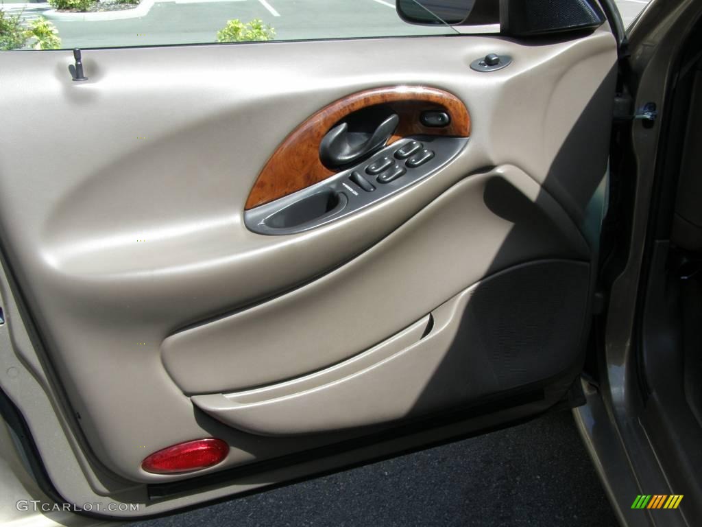 1999 Sable LS Sedan - Light Prairie Tan Metallic / Prairie Tan photo #10