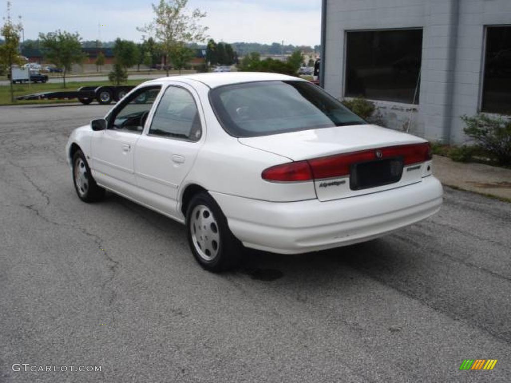 2000 Mystique GS - Vibrant White / Midnight Blue photo #2