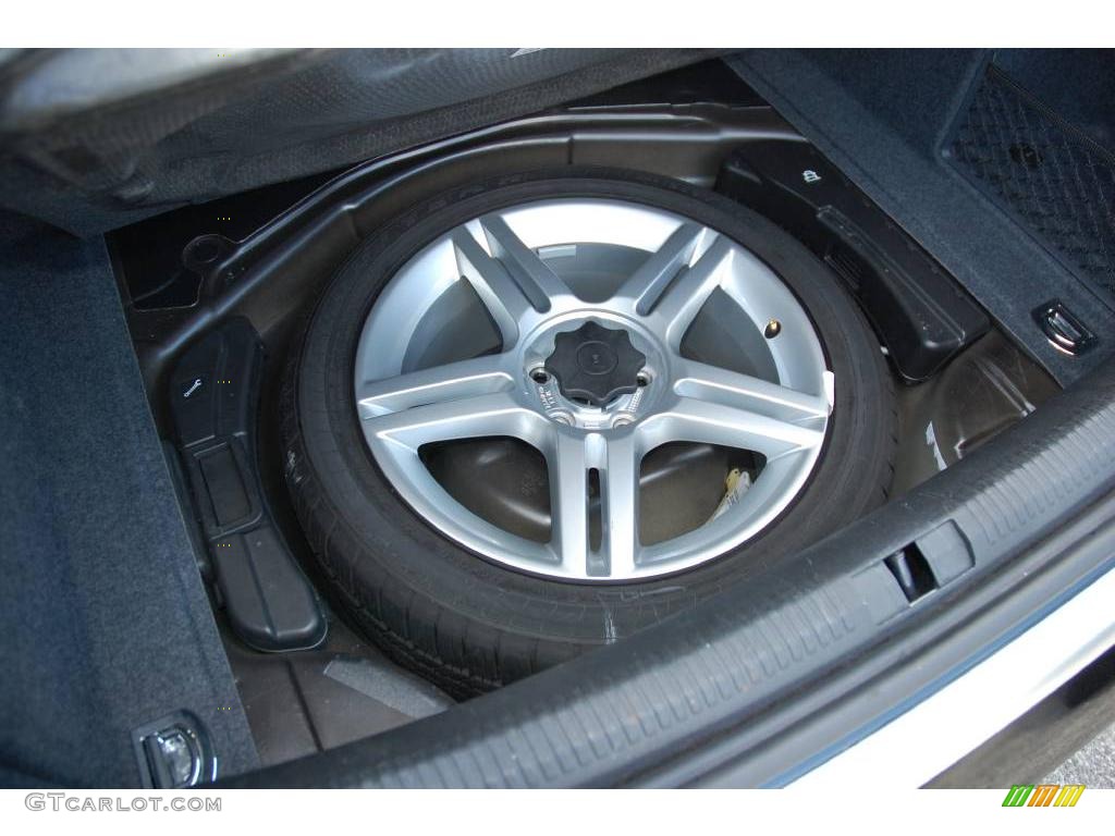 2007 A4 2.0T quattro Sedan - Brilliant Black / Ebony photo #20