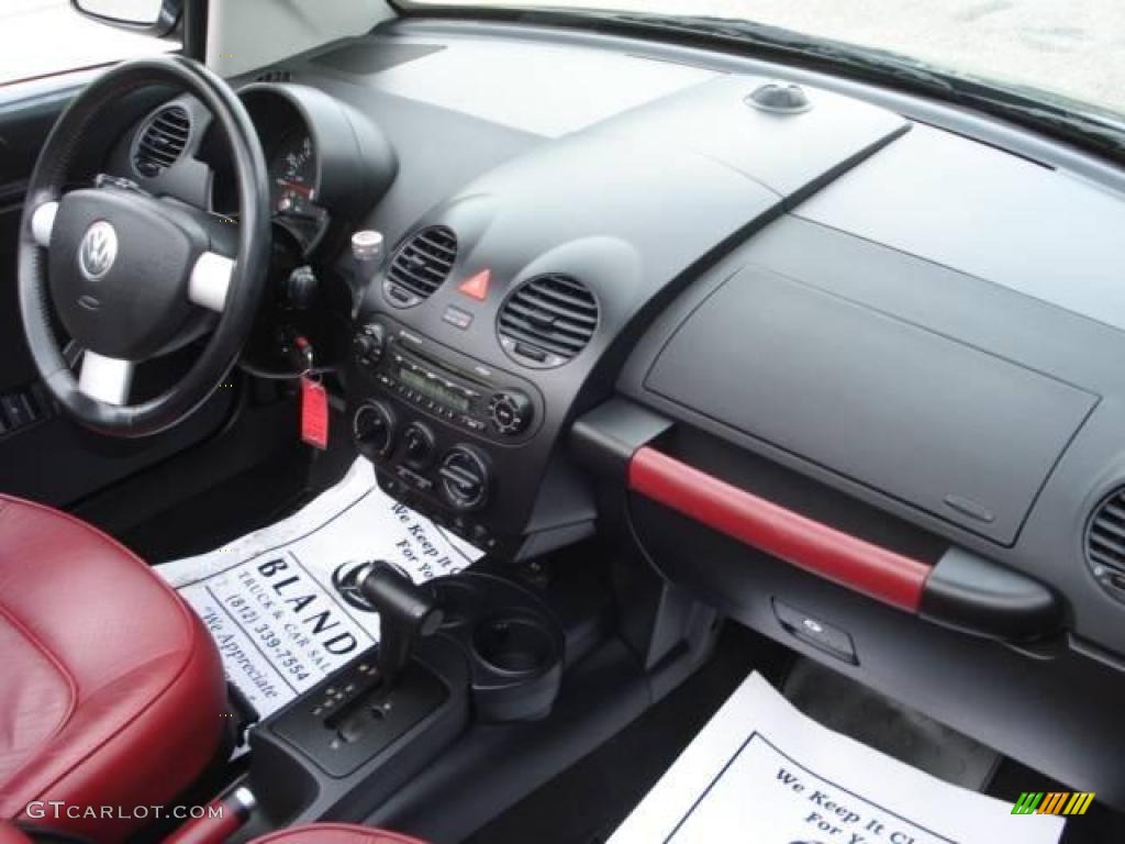 2005 New Beetle Dark Flint Edition Convertible - Dark Flint Metallic / Bordeaux Red photo #24