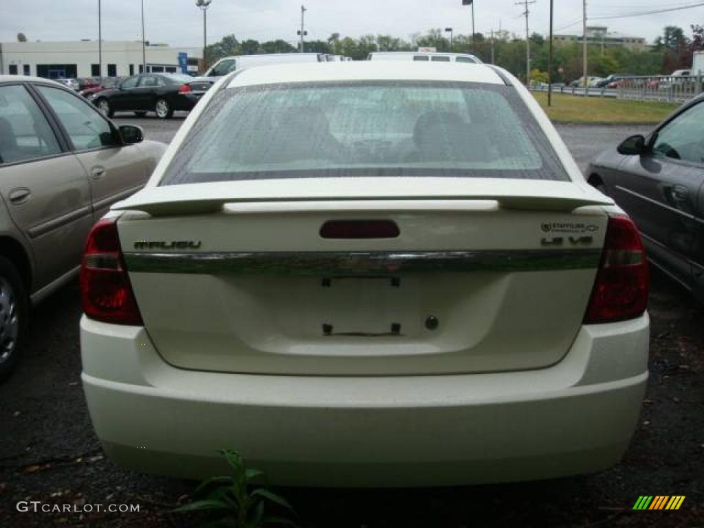 2005 Malibu LS V6 Sedan - White / Gray photo #3