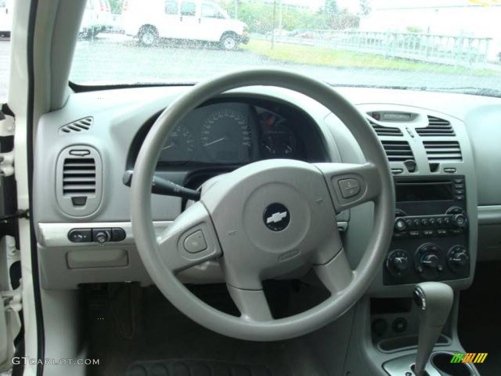 2005 Malibu LS V6 Sedan - White / Gray photo #10