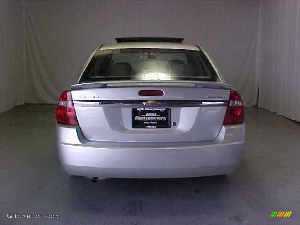 2005 Malibu LS V6 Sedan - Galaxy Silver Metallic / Gray photo #22