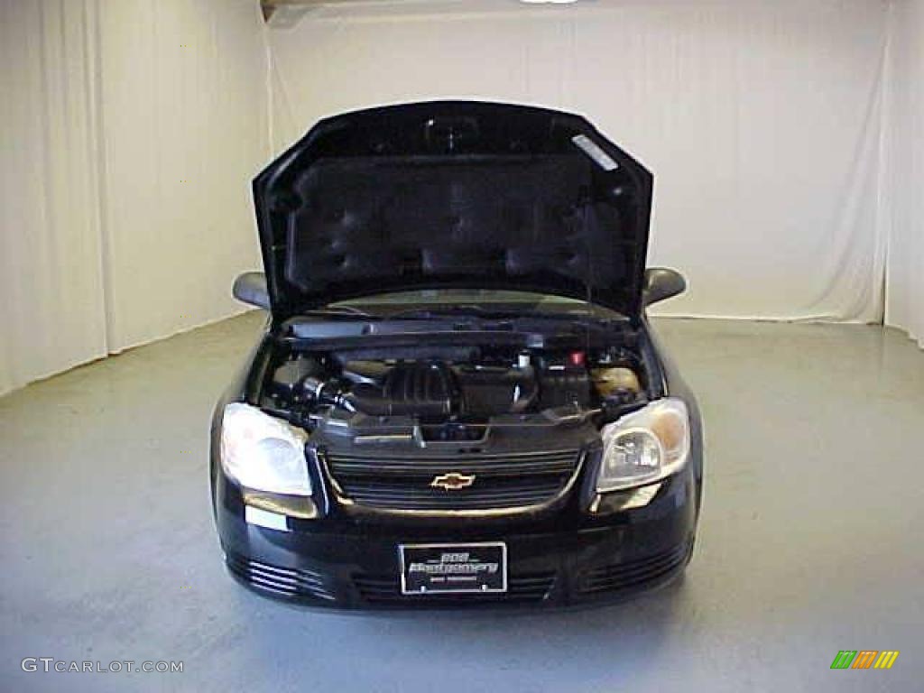 2005 Cobalt Sedan - Black / Gray photo #4