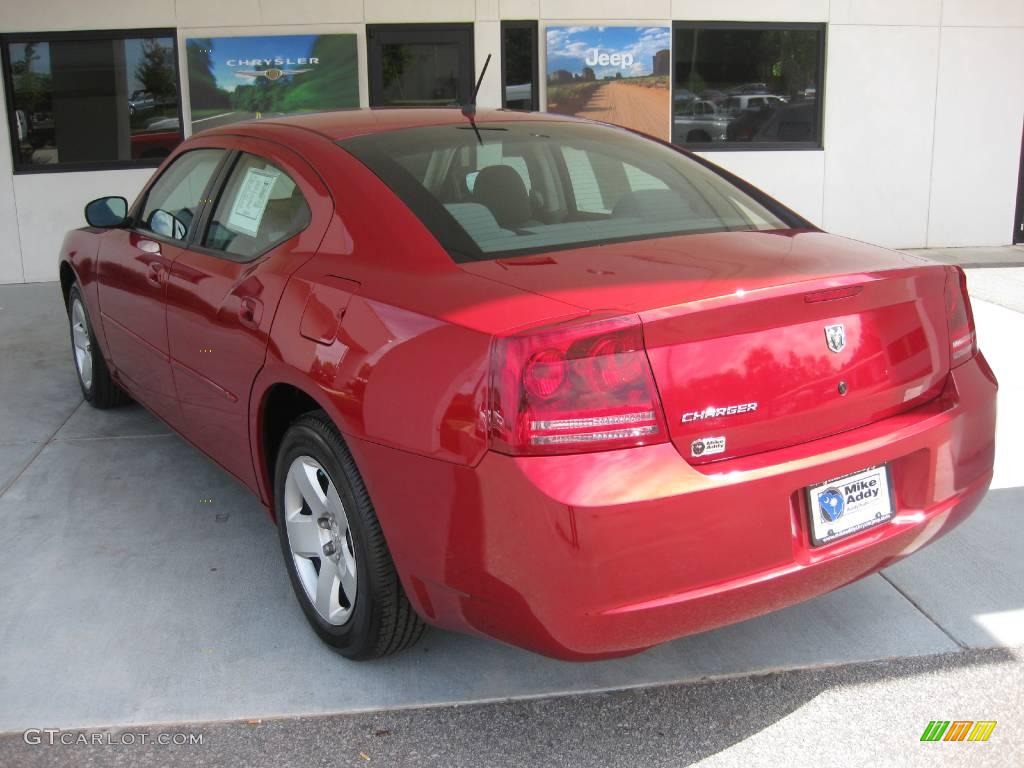 2008 Charger SE - Inferno Red Crystal Pearl / Dark Slate Gray photo #3