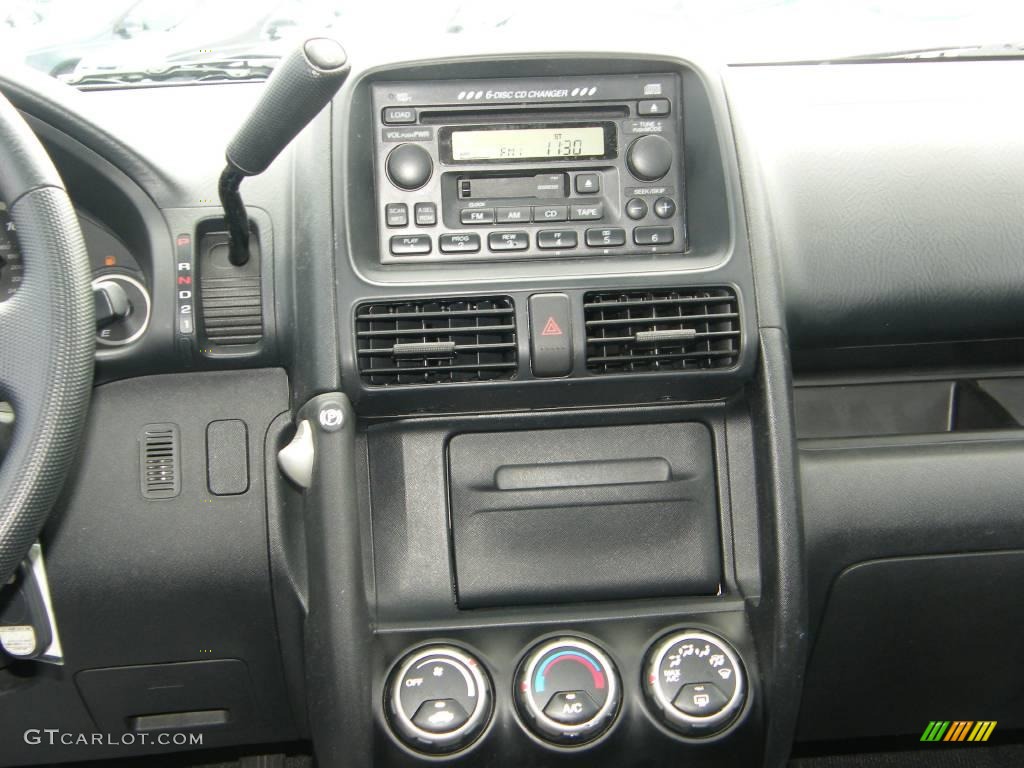 2004 CR-V EX 4WD - Satin Silver Metallic / Black photo #21