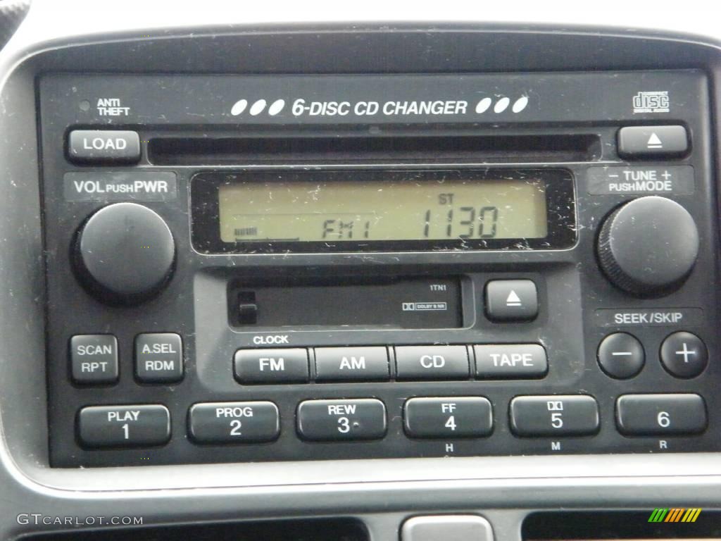 2004 CR-V EX 4WD - Satin Silver Metallic / Black photo #22
