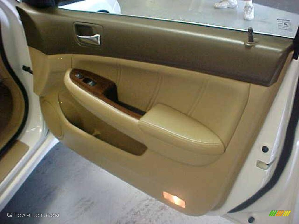 2006 Accord EX-L V6 Sedan - Taffeta White / Ivory photo #7