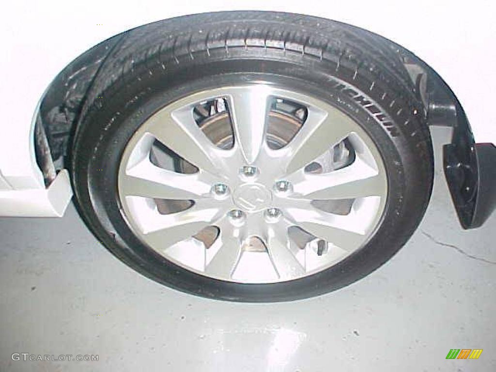 2006 Accord EX-L V6 Sedan - Taffeta White / Ivory photo #17