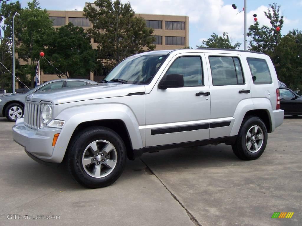 Bright Silver Metallic Jeep Liberty