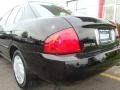 Blackout - Sentra 1.8 S Photo No. 18