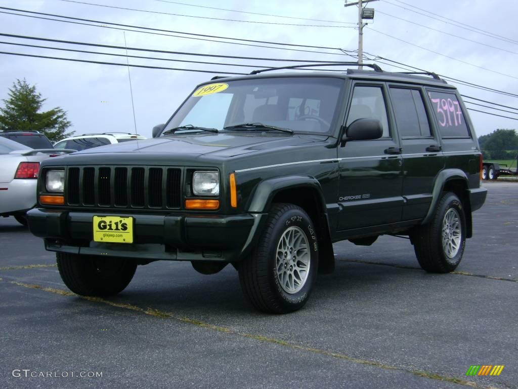 1997 Cherokee 4x4 - Moss Green Pearlcoat / Tan photo #3