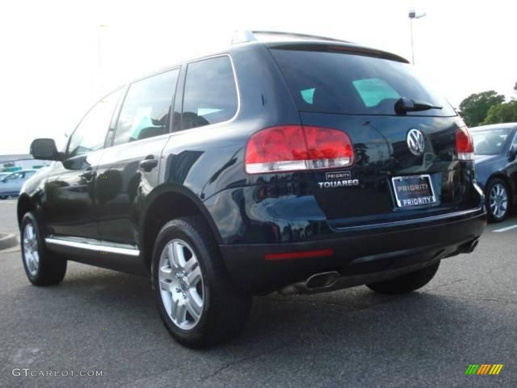 2004 Touareg V8 - Venetian Green Metallic / Pure Beige photo #4