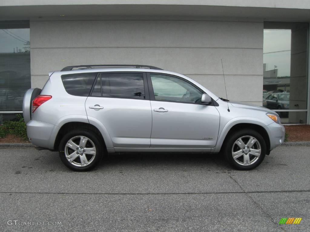 2006 RAV4 Sport 4WD - Classic Silver Metallic / Dark Charcoal photo #2